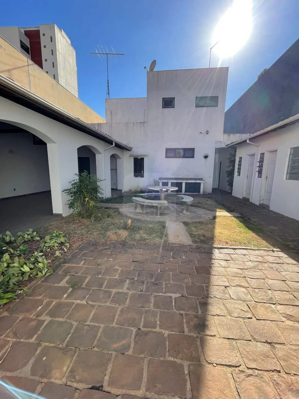 Alugar Casa / Sobrado em Araguari R$ 6.900,00 - Foto 15