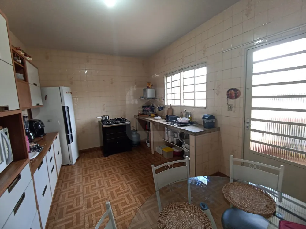 Comprar Comercial / C&ocirc;modo em Uberl&acirc;ndia R$ 1.950.000,00 - Foto 26