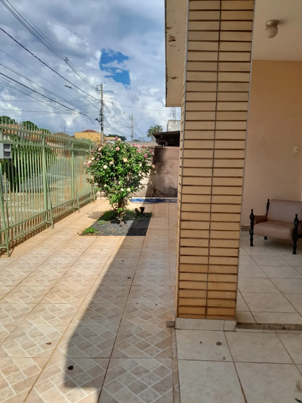 Comprar Casa / Padr&atilde;o em Araguari R$ 700.000,00 - Foto 1