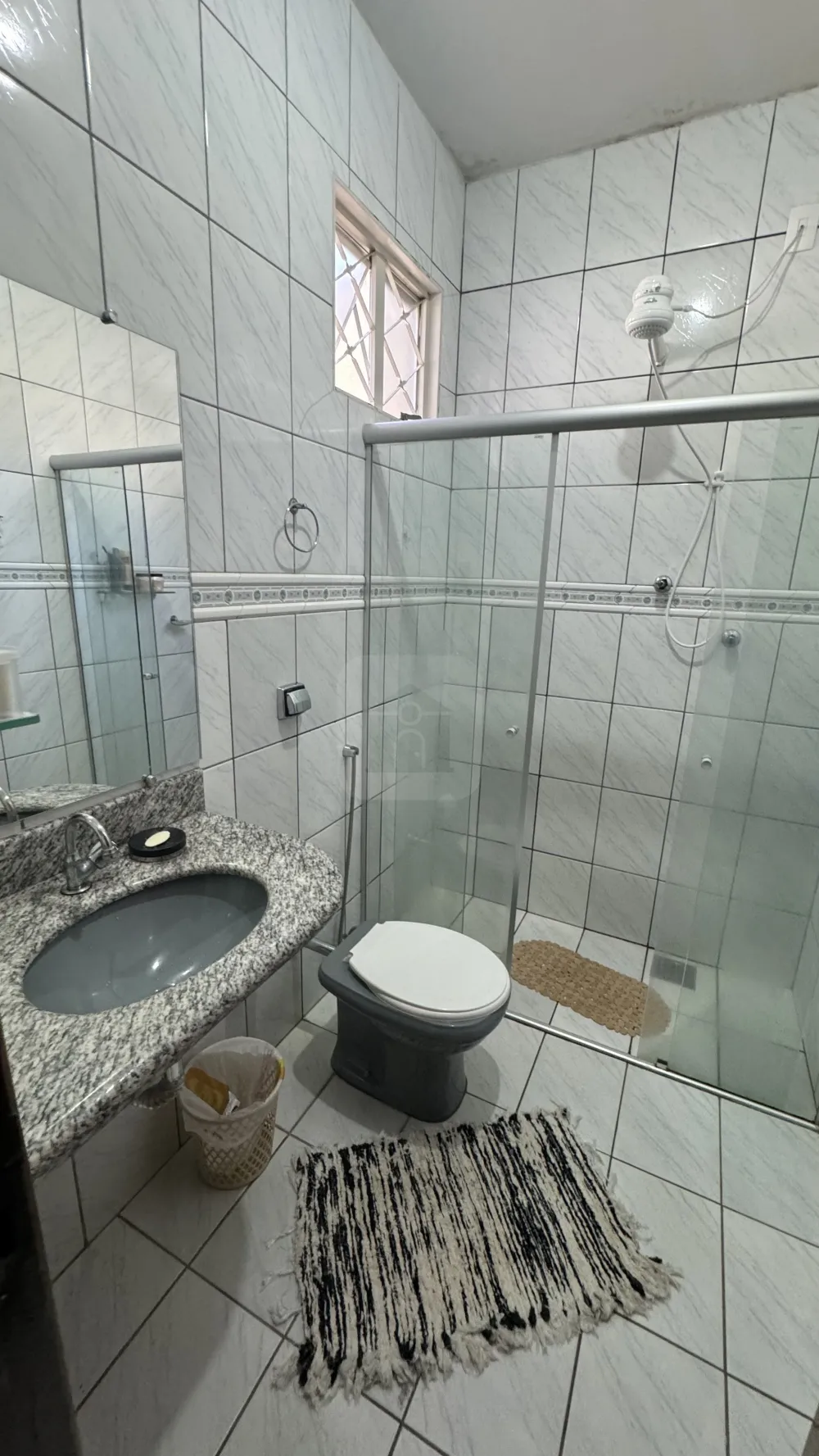Alugar Casa / Padr&atilde;o em Uberl&acirc;ndia R$ 2.300,00 - Foto 8