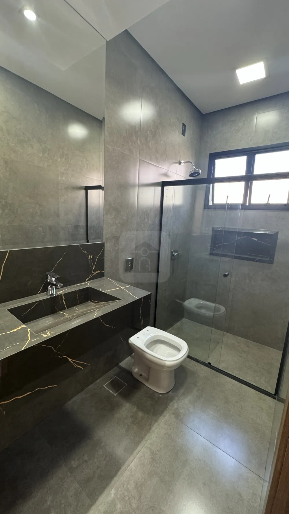 Alugar Casa / Condom&iacute;nio ou Loteamento Fechado em Uberl&acirc;ndia R$ 14.500,00 - Foto 10