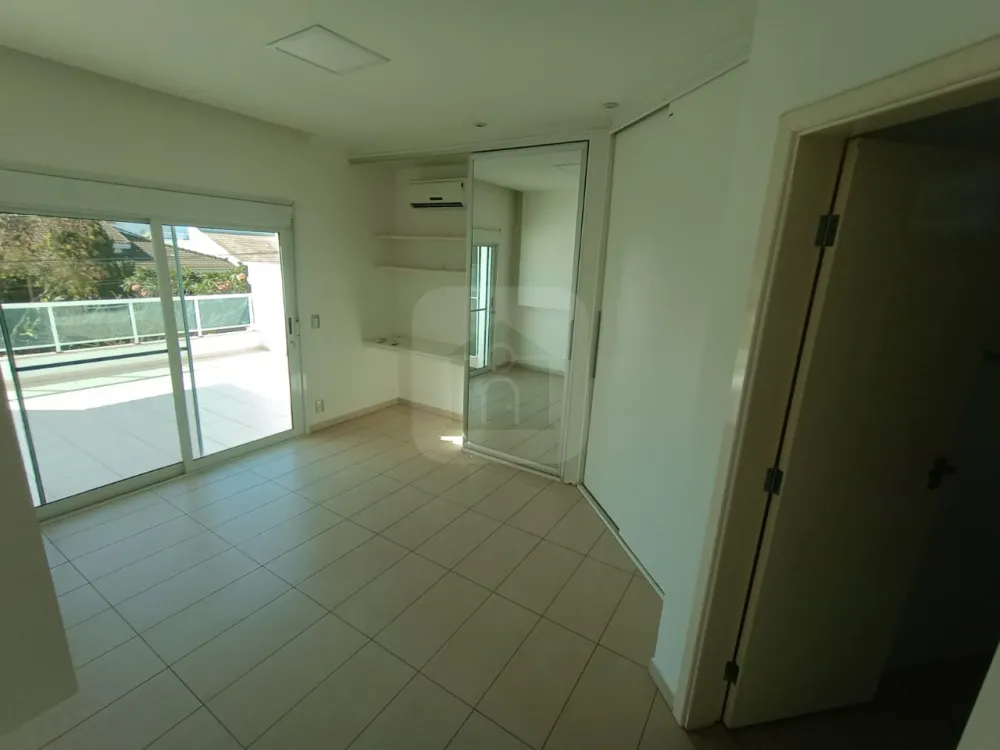 Alugar Casa / Condom&iacute;nio ou Loteamento Fechado em Uberl&acirc;ndia R$ 8.000,00 - Foto 9
