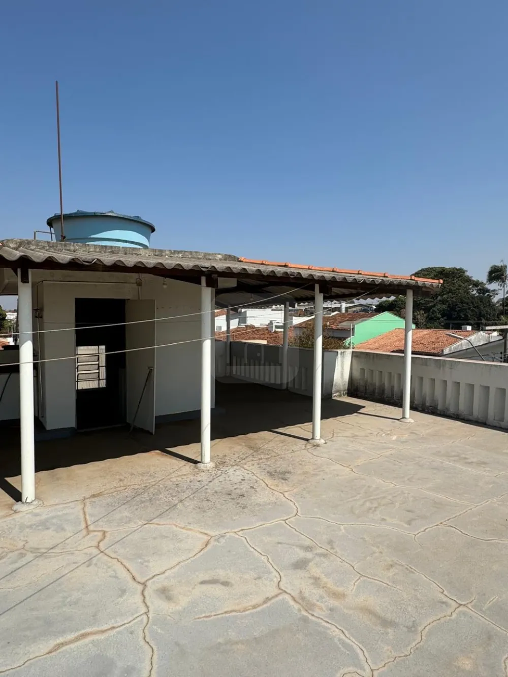 Alugar Comercial / Pr&eacute;dio em Araguari R$ 1.650,00 - Foto 17