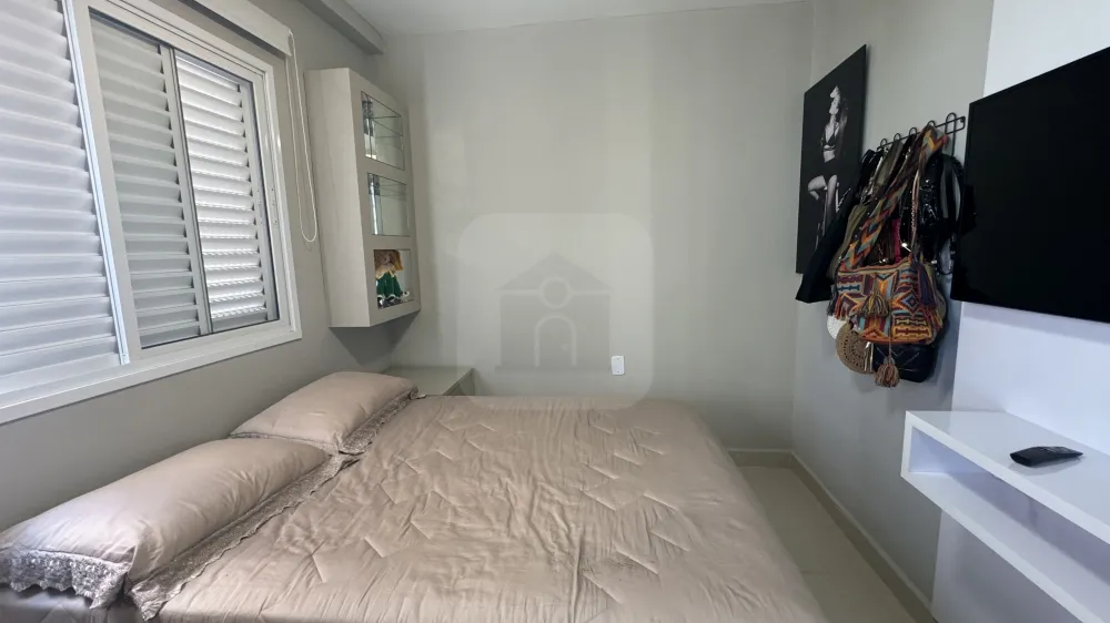 Comprar Apartamento / Padr&atilde;o em Uberl&acirc;ndia - Foto 3