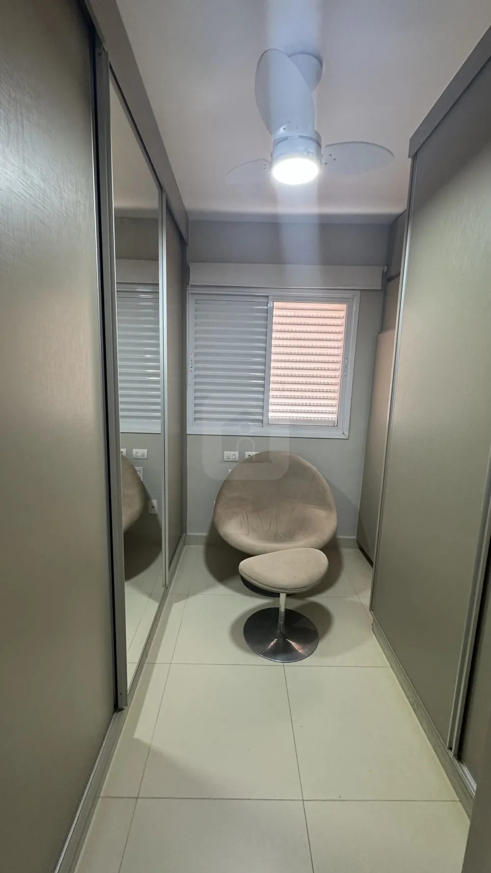 Comprar Apartamento / Padr&atilde;o em Uberl&acirc;ndia - Foto 4