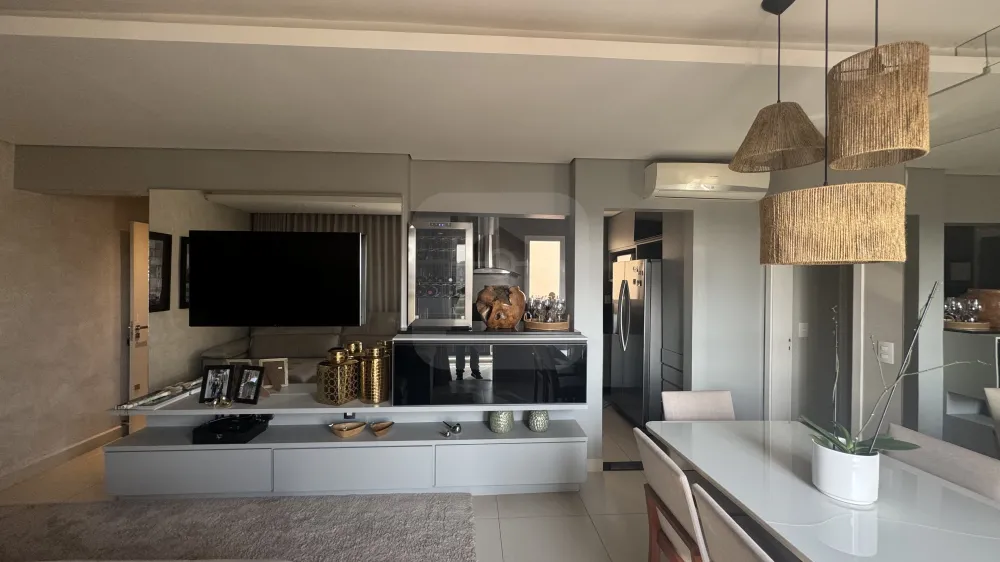 Comprar Apartamento / Padr&atilde;o em Uberl&acirc;ndia - Foto 6