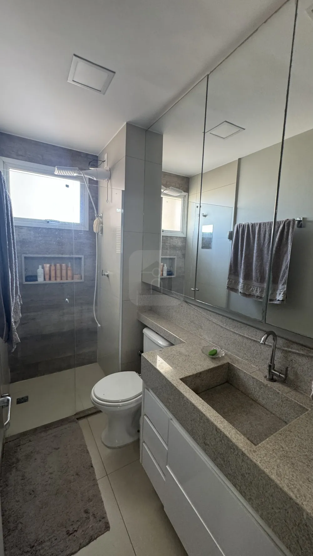 Comprar Apartamento / Padr&atilde;o em Uberl&acirc;ndia - Foto 8