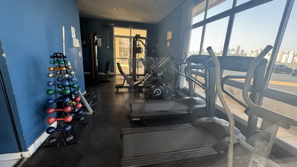 Comprar Apartamento / Padr&atilde;o em Uberl&acirc;ndia - Foto 13