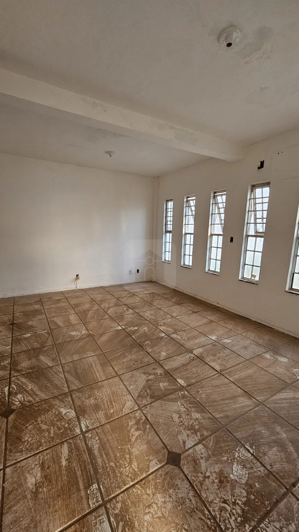 Alugar Comercial / Galp&atilde;o em Uberl&acirc;ndia R$ 15.000,00 - Foto 4