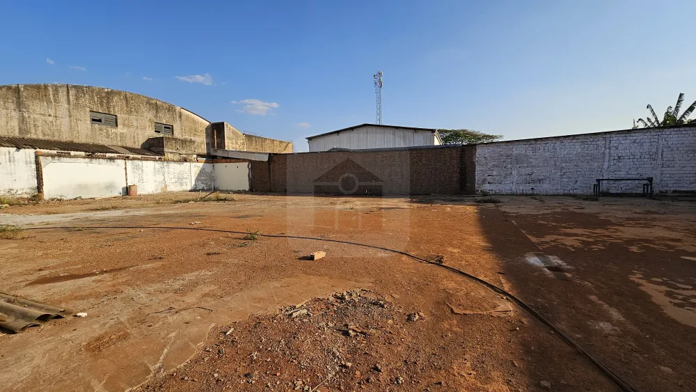 Alugar Comercial / Galp&atilde;o em Uberl&acirc;ndia R$ 15.000,00 - Foto 16