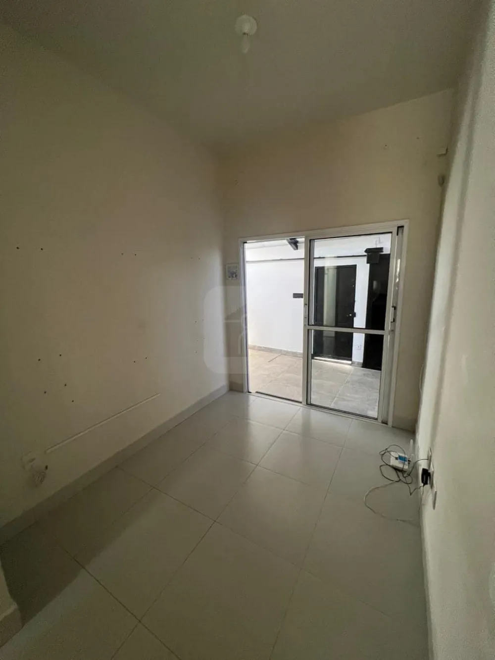 Comprar Casa / Geminada em Uberl&acirc;ndia R$ 295.000,00 - Foto 4