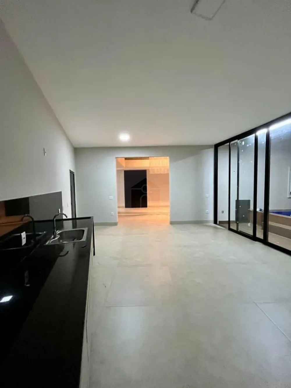 Comprar Casa / Condom&iacute;nio ou Loteamento Fechado em Uberl&acirc;ndia R$ 1.850.000,00 - Foto 2