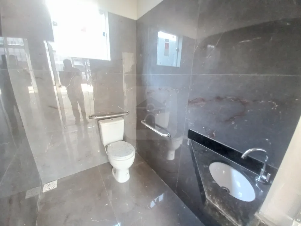 Alugar Comercial / Galp&atilde;o em Uberl&acirc;ndia R$ 9.000,00 - Foto 3