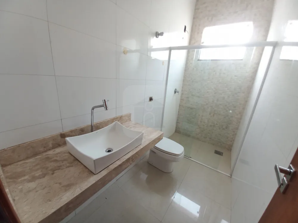 Alugar Casa / Padr&atilde;o em Uberl&acirc;ndia R$ 3.000,00 - Foto 7