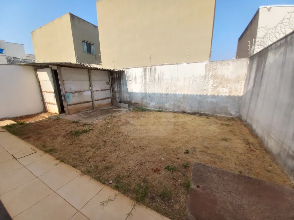 Alugar Casa / Padr&atilde;o em Uberl&acirc;ndia R$ 3.000,00 - Foto 11