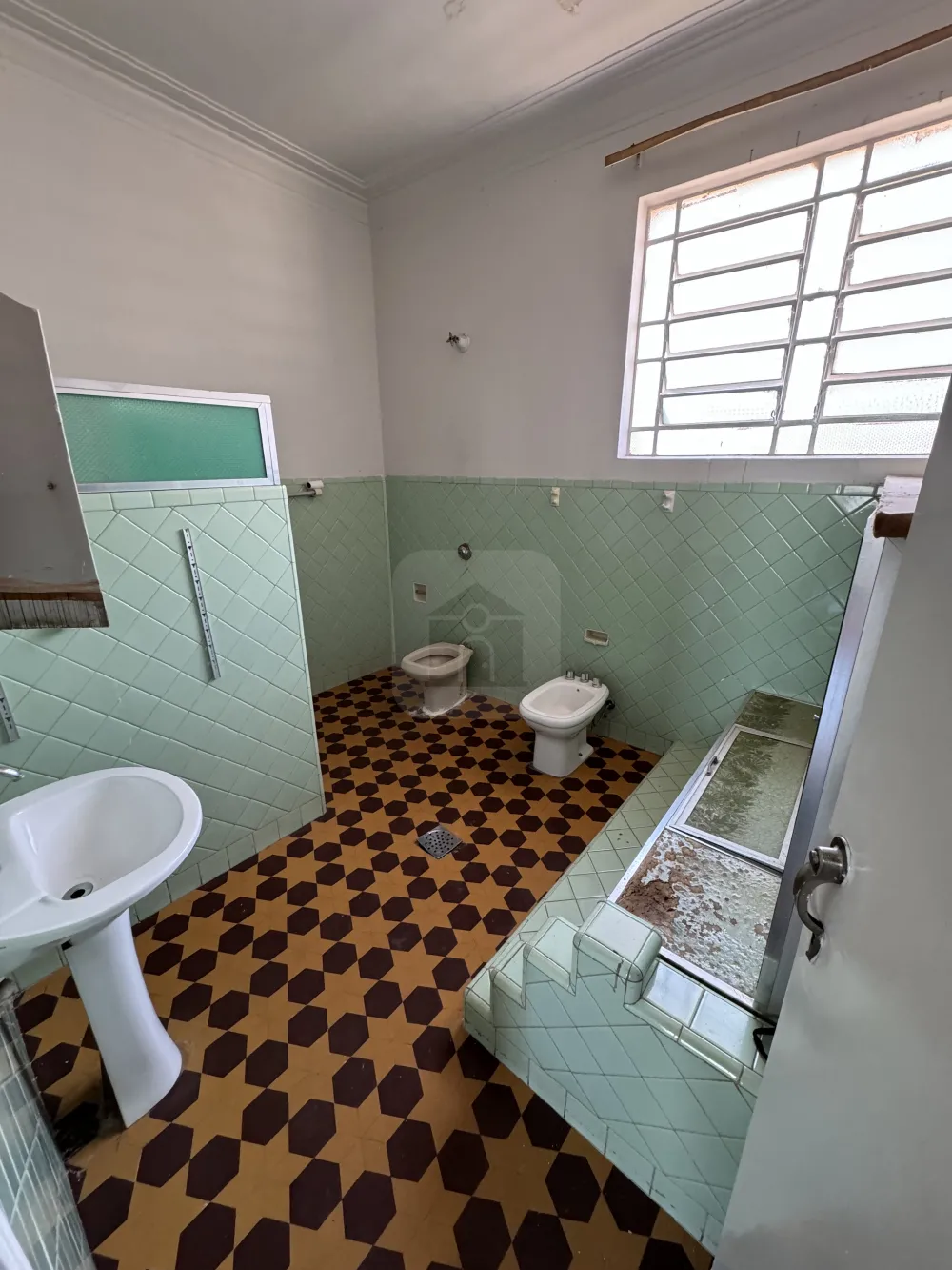 Alugar Casa / Sobrado em Uberl&acirc;ndia R$ 4.000,00 - Foto 17