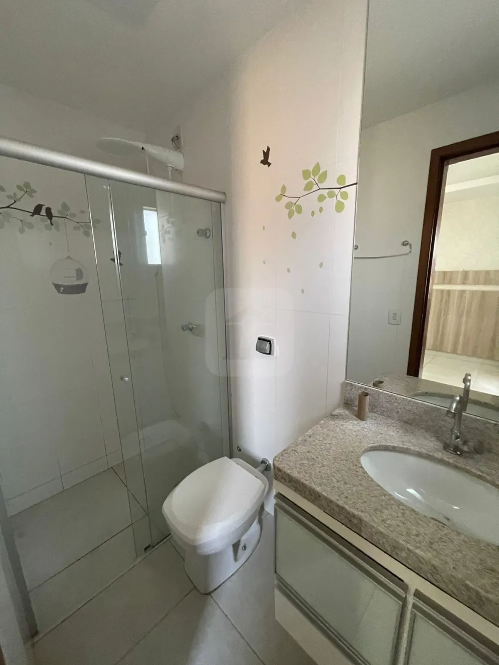 Alugar Apartamento / Padr&atilde;o em Araguari R$ 2.500,00 - Foto 9