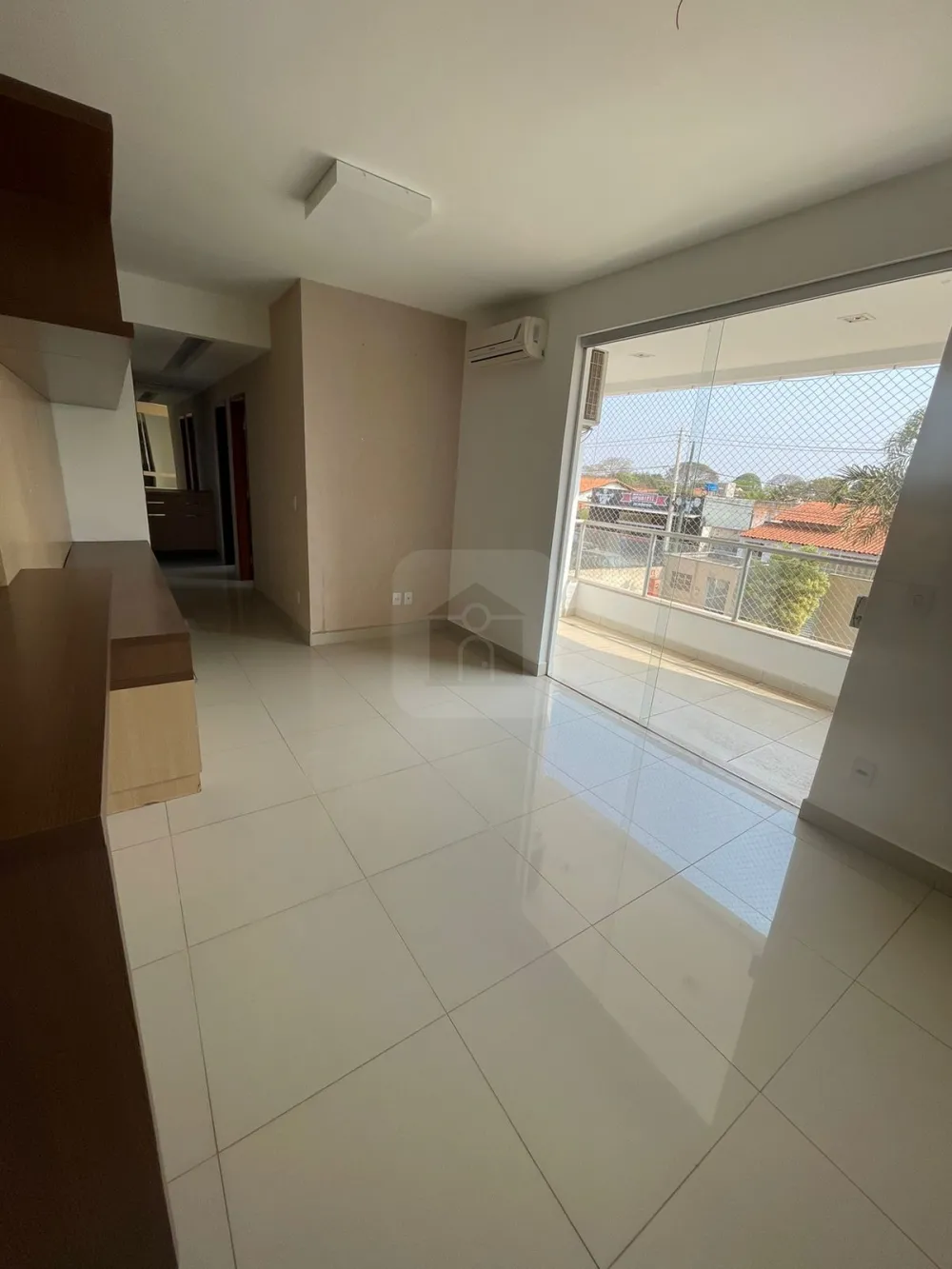 Alugar Apartamento / Padr&atilde;o em Araguari R$ 2.500,00 - Foto 1