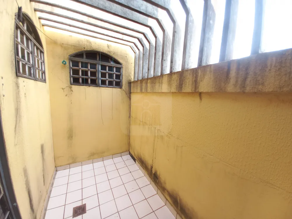 Alugar Apartamento / Sobrado em Uberl&acirc;ndia R$ 2.100,00 - Foto 11