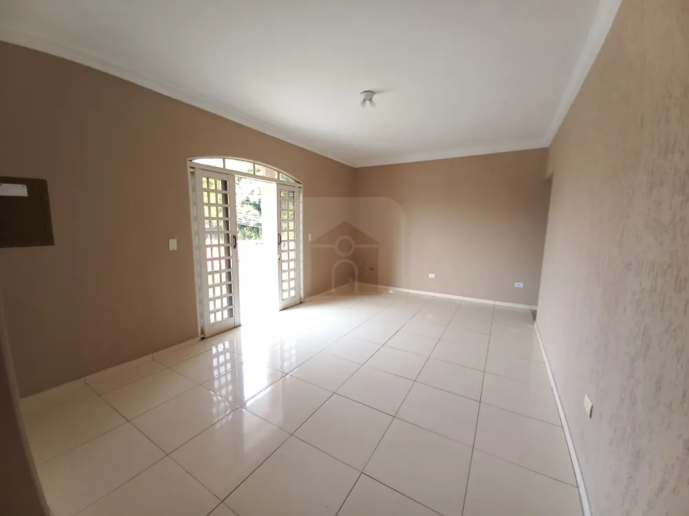 Alugar Apartamento / Sobrado em Uberl&acirc;ndia R$ 2.100,00 - Foto 17