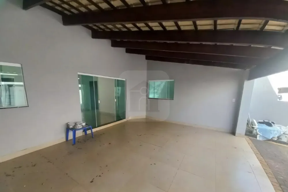 Alugar Casa / Padr&atilde;o em Uberl&acirc;ndia R$ 4.000,00 - Foto 6