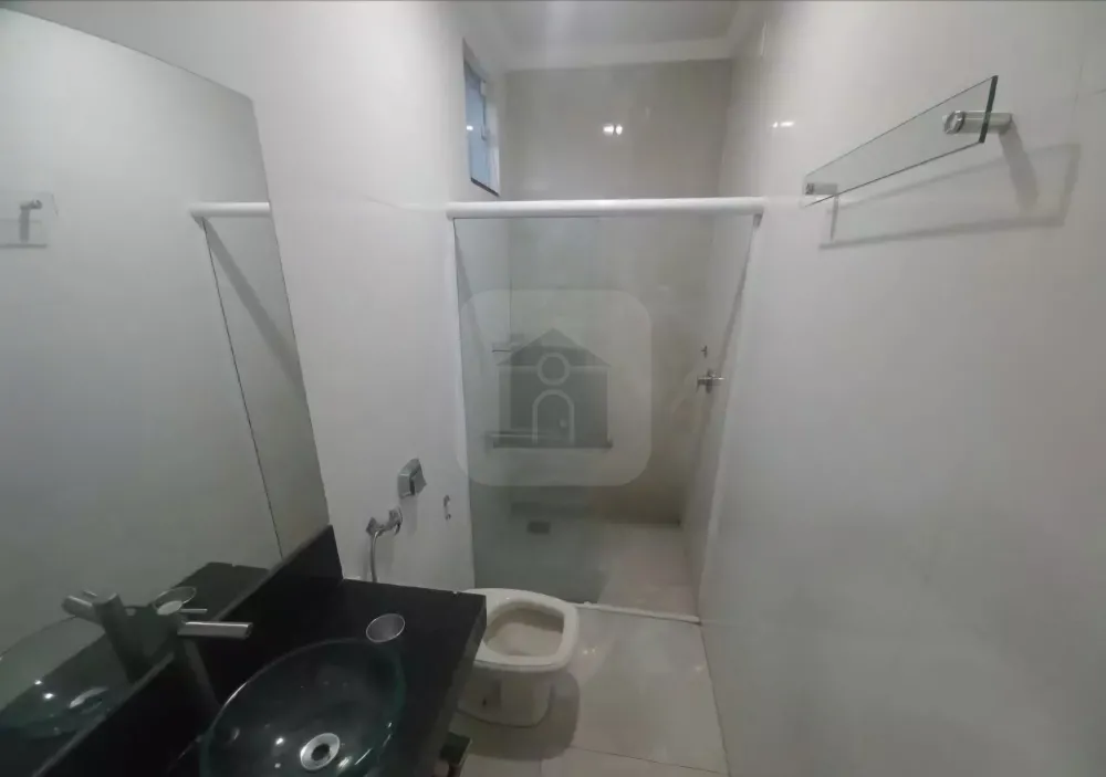 Alugar Casa / Padr&atilde;o em Uberl&acirc;ndia R$ 4.000,00 - Foto 8