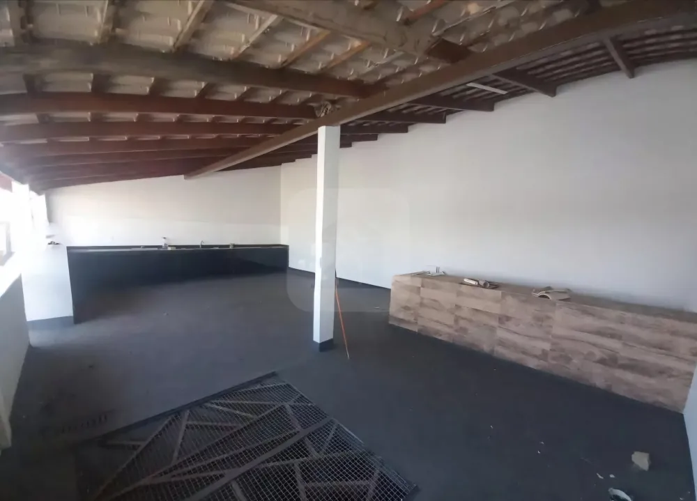 Alugar Casa / Padr&atilde;o em Uberl&acirc;ndia R$ 4.000,00 - Foto 16