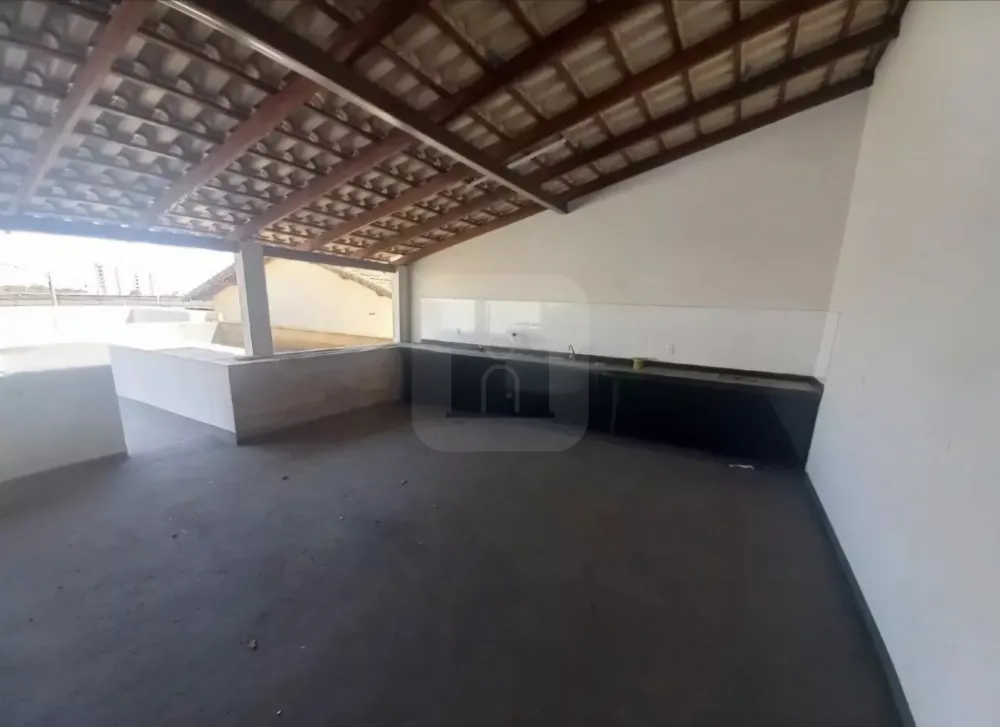 Alugar Casa / Padr&atilde;o em Uberl&acirc;ndia R$ 4.000,00 - Foto 18