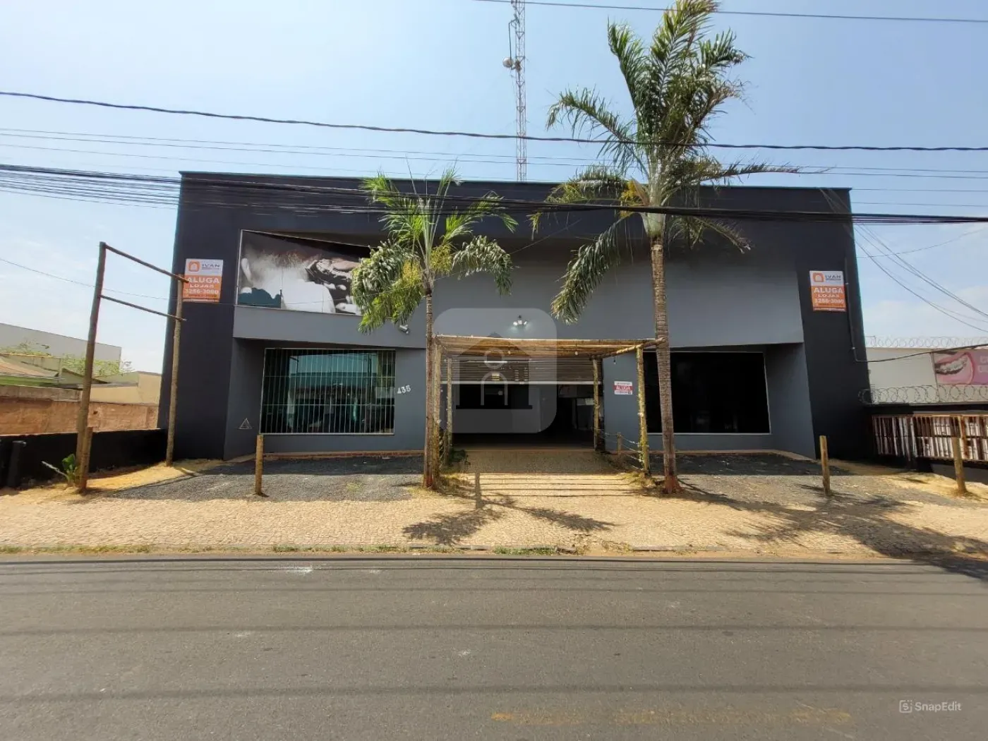 Alugar Comercial / Loja em Uberl&acirc;ndia R$ 850,00 - Foto 1