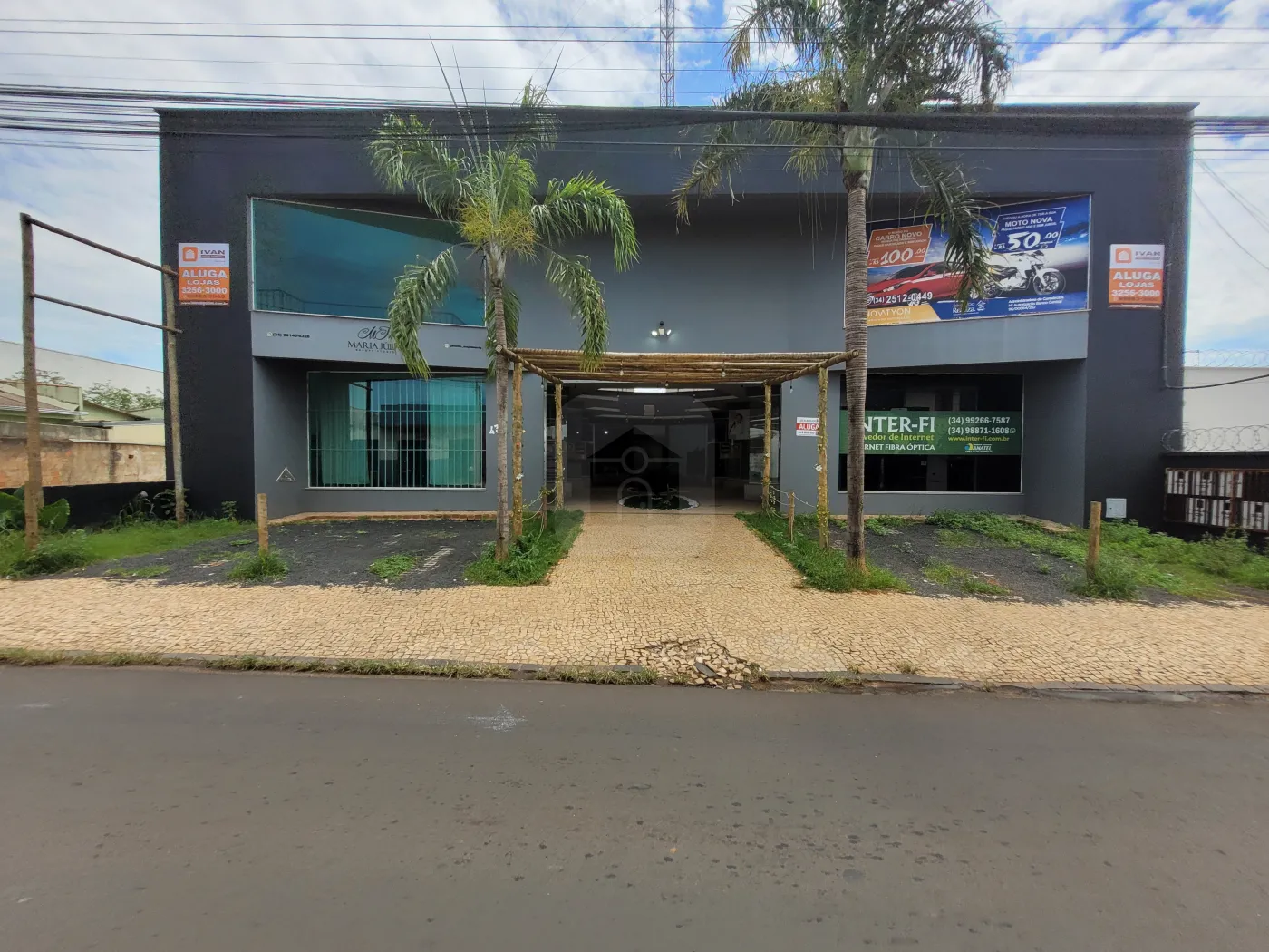 Alugar Comercial / Loja em Uberl&acirc;ndia R$ 850,00 - Foto 1