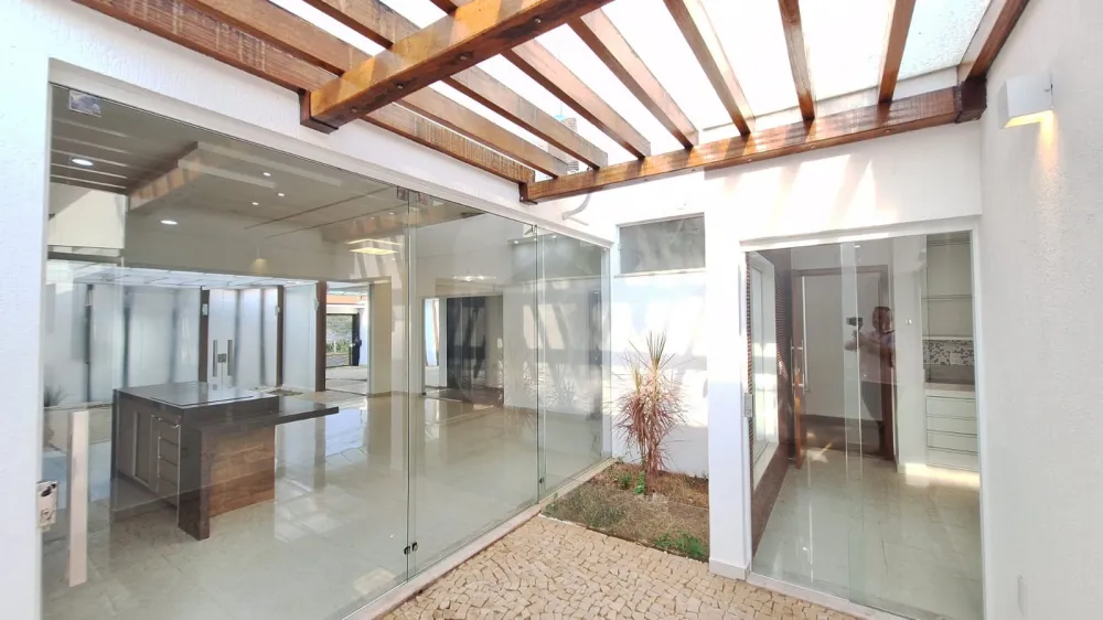 Comprar Casa / Sobrado em Uberl&acirc;ndia R$ 1.800.000,00 - Foto 9