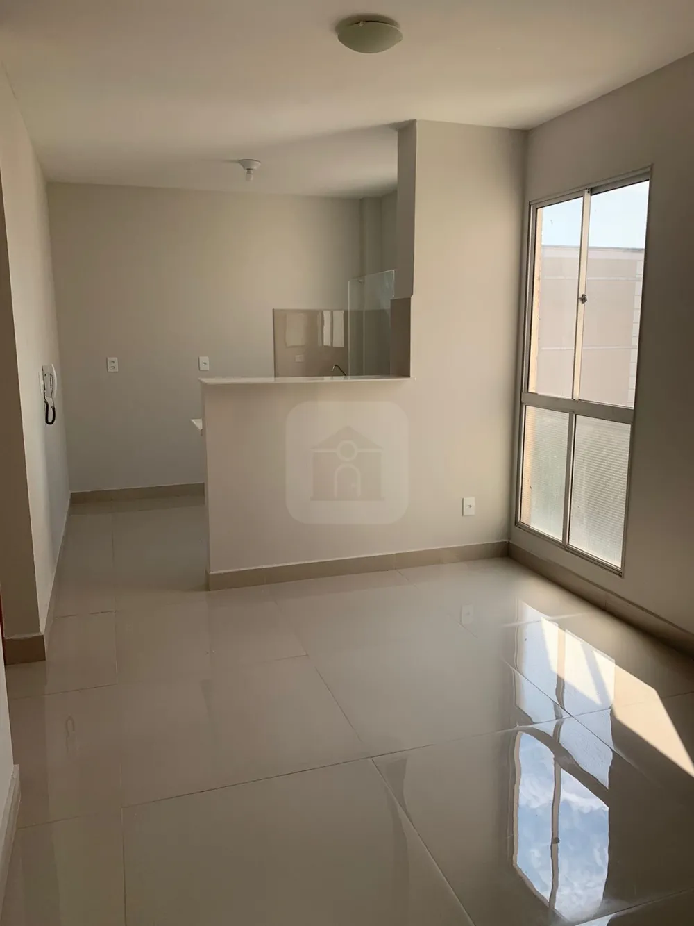 Comprar Apartamento / Padr&atilde;o em Uberl&acirc;ndia R$ 165.000,00 - Foto 2