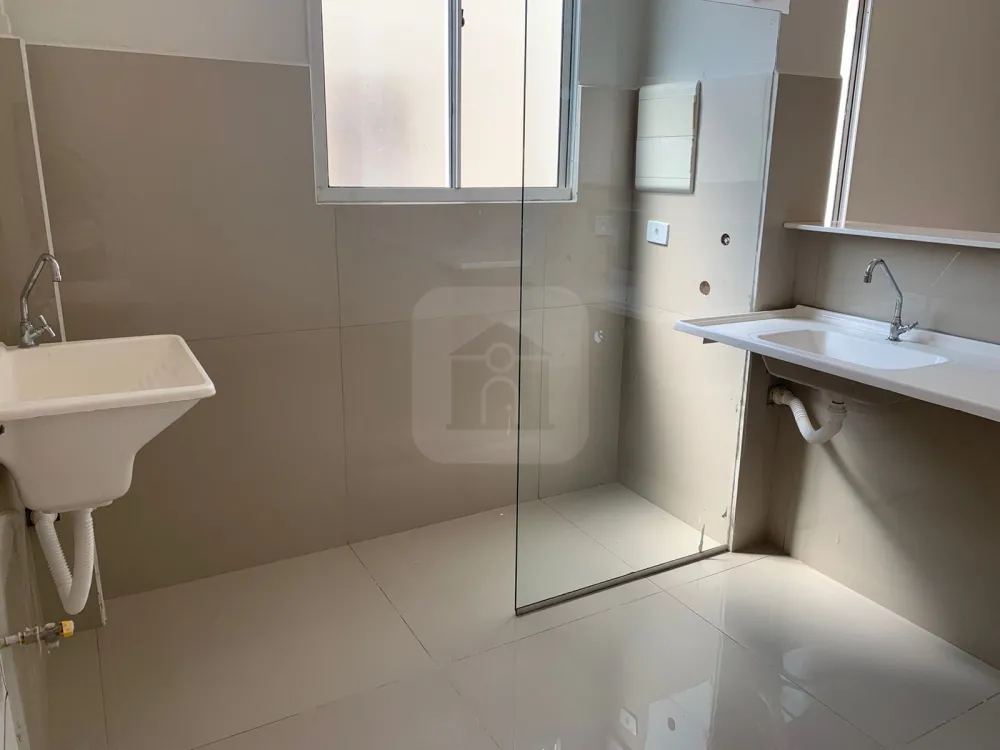 Comprar Apartamento / Padr&atilde;o em Uberl&acirc;ndia R$ 165.000,00 - Foto 3