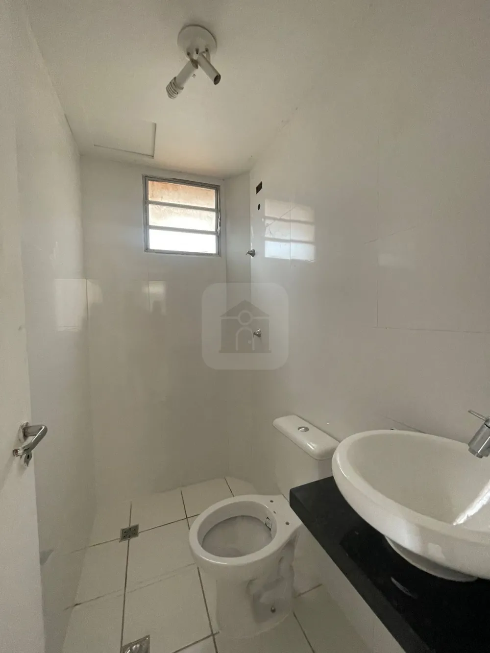 Comprar Apartamento / Padr&atilde;o em Uberl&acirc;ndia R$ 165.000,00 - Foto 6