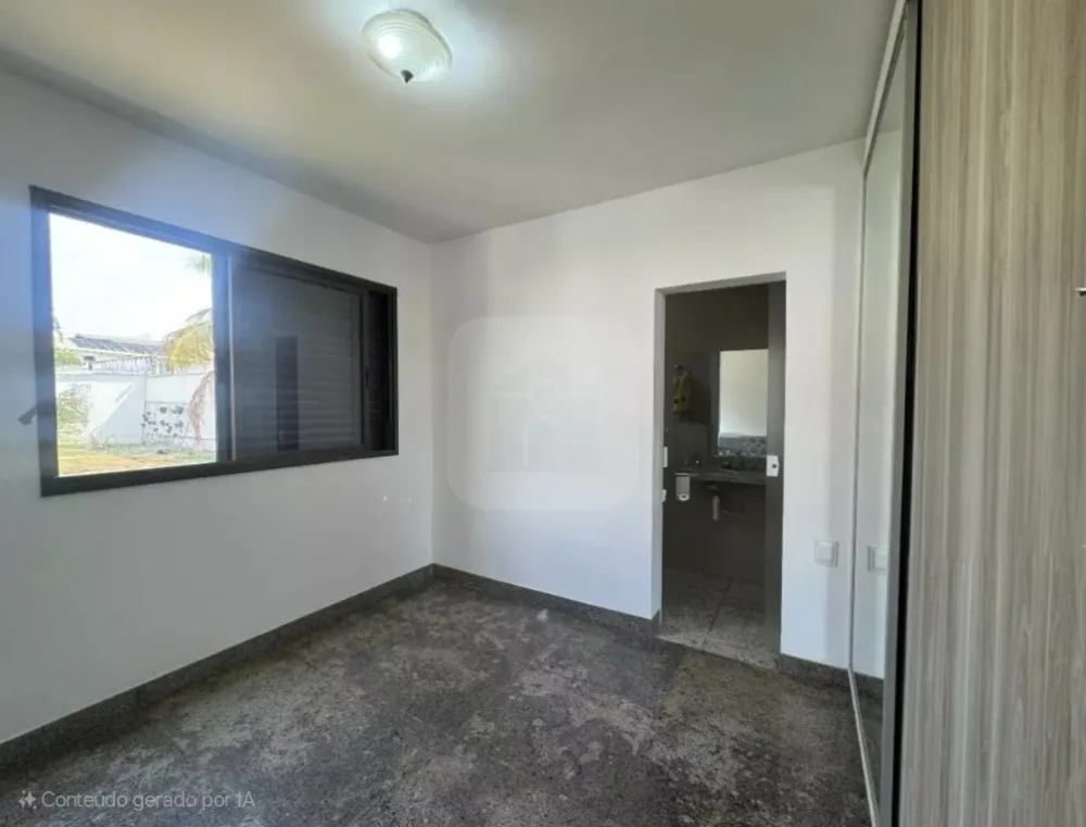 Alugar Casa / Sobrado em Uberl&acirc;ndia R$ 9.000,00 - Foto 11