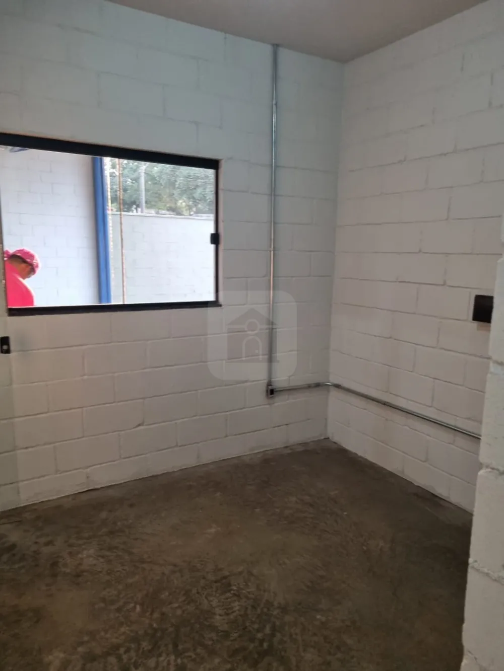 Alugar Comercial / Barrac&atilde;o em Uberl&acirc;ndia R$ 8.000,00 - Foto 4