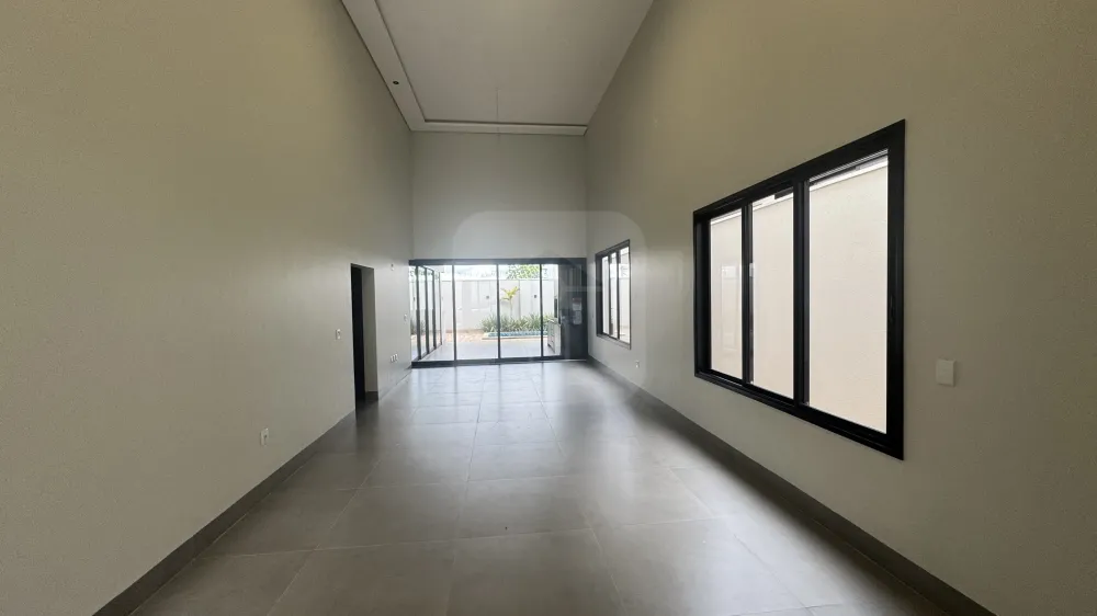Comprar Casa / Condom&iacute;nio ou Loteamento Fechado em Uberl&acirc;ndia R$ 1.850.000,00 - Foto 4