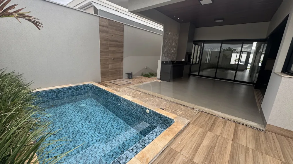 Comprar Casa / Condom&iacute;nio ou Loteamento Fechado em Uberl&acirc;ndia R$ 1.850.000,00 - Foto 1