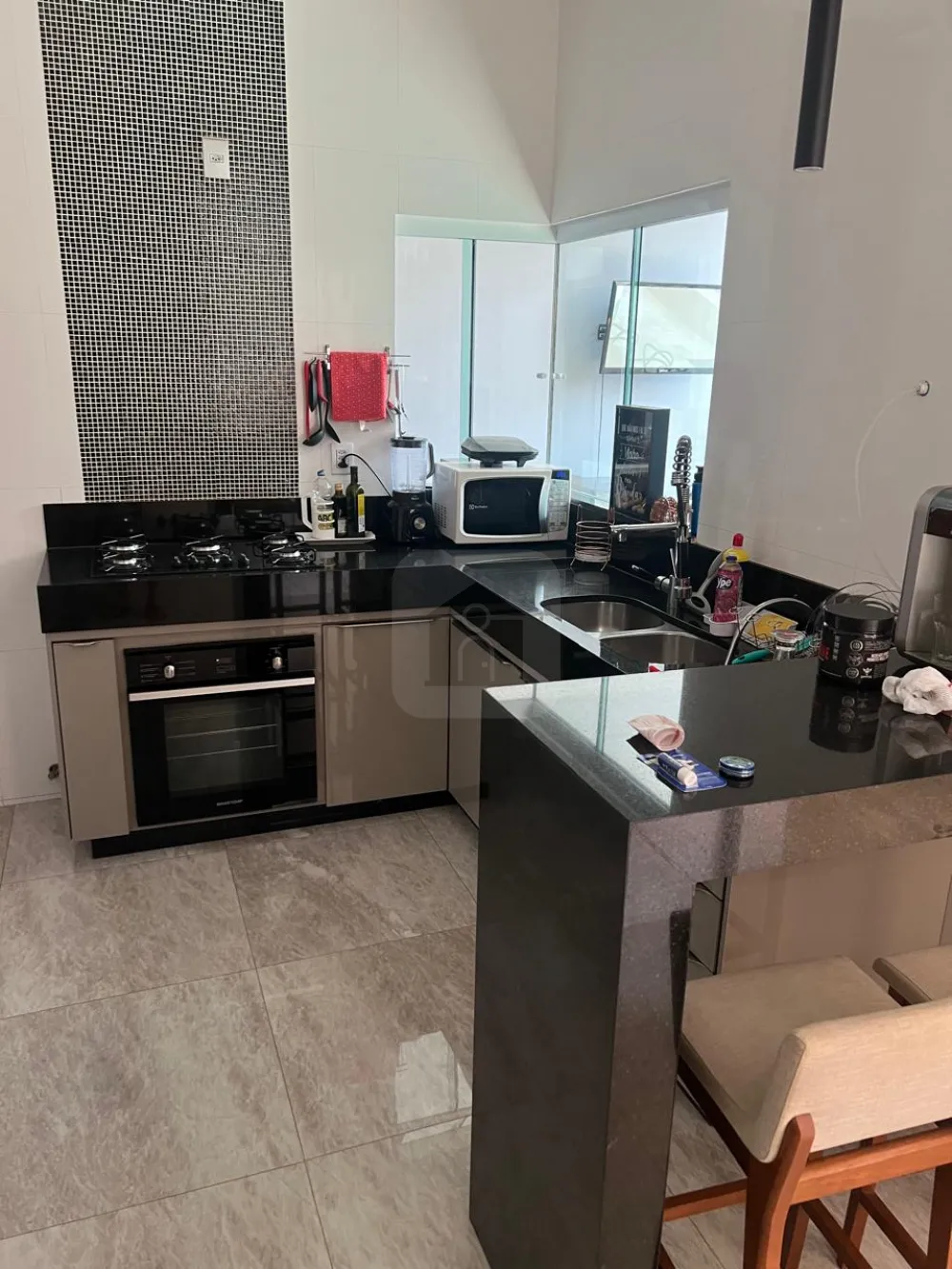 Alugar Casa / Padr&atilde;o em Uberl&acirc;ndia R$ 6.000,00 - Foto 5