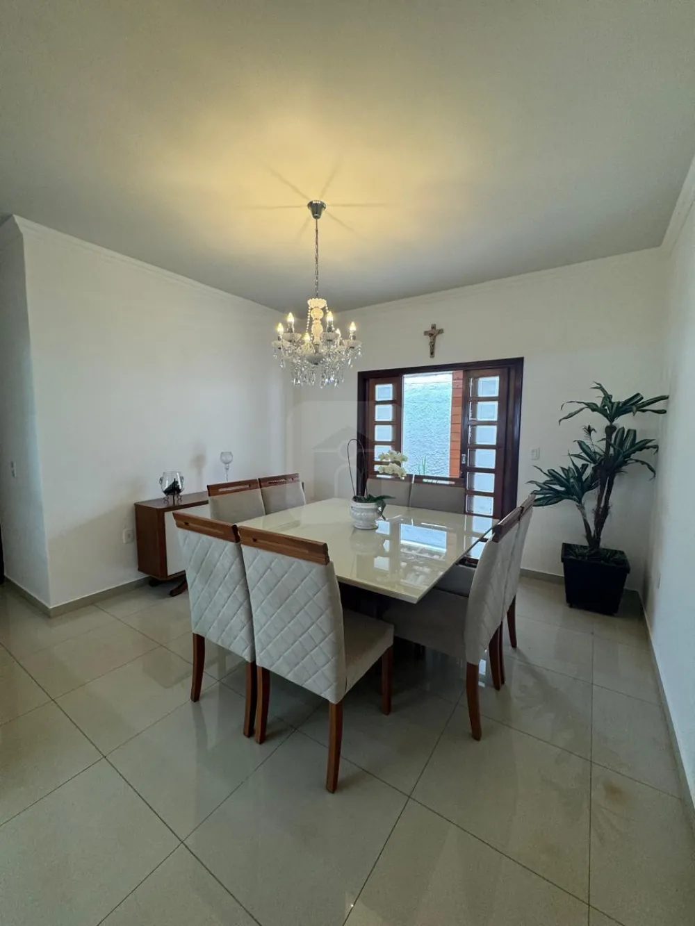 Comprar Casa / Padr&atilde;o em Araguari R$ 840.000,00 - Foto 6