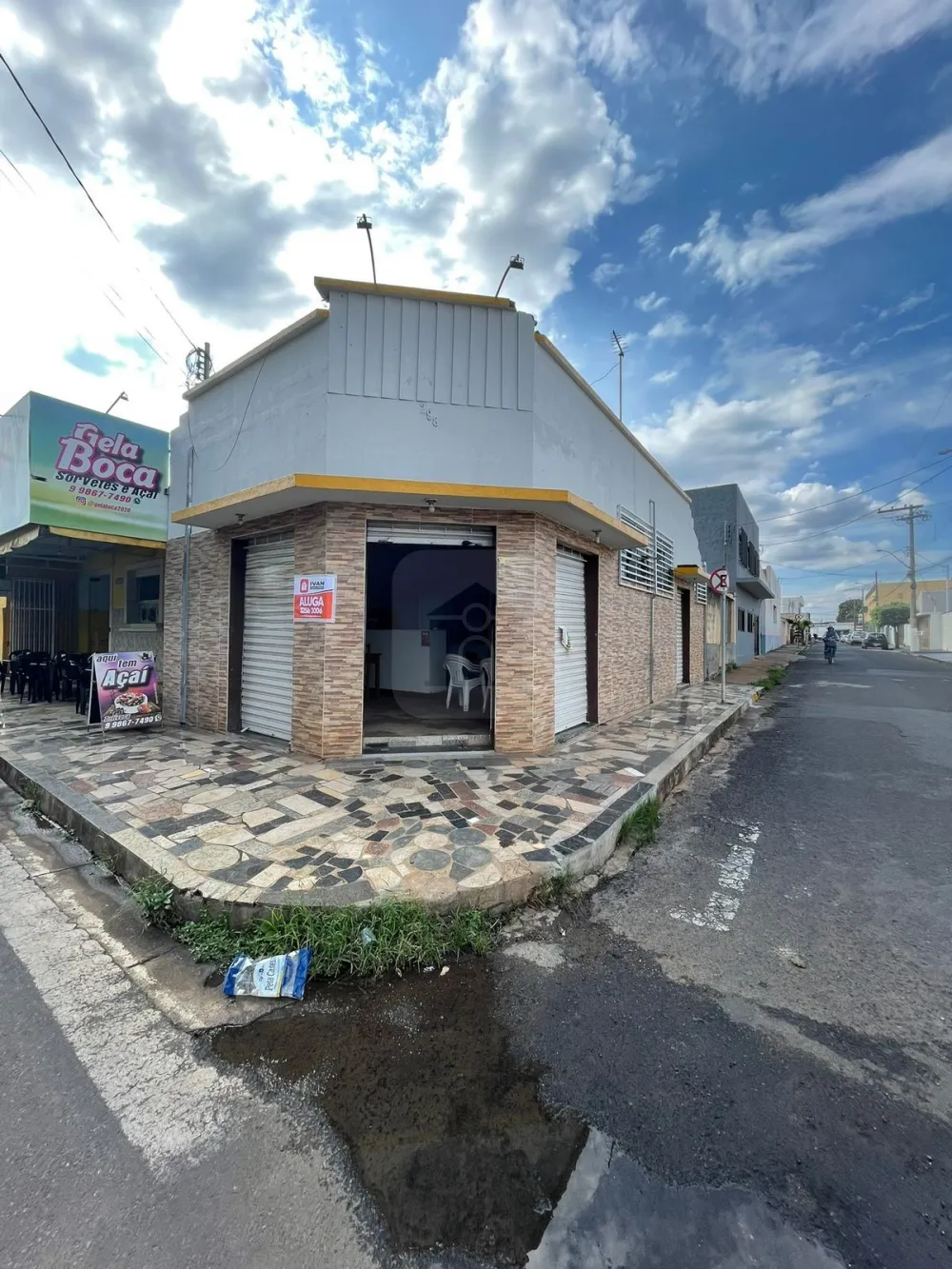 Alugar Comercial / C&ocirc;modo em Araguari R$ 1.500,00 - Foto 1