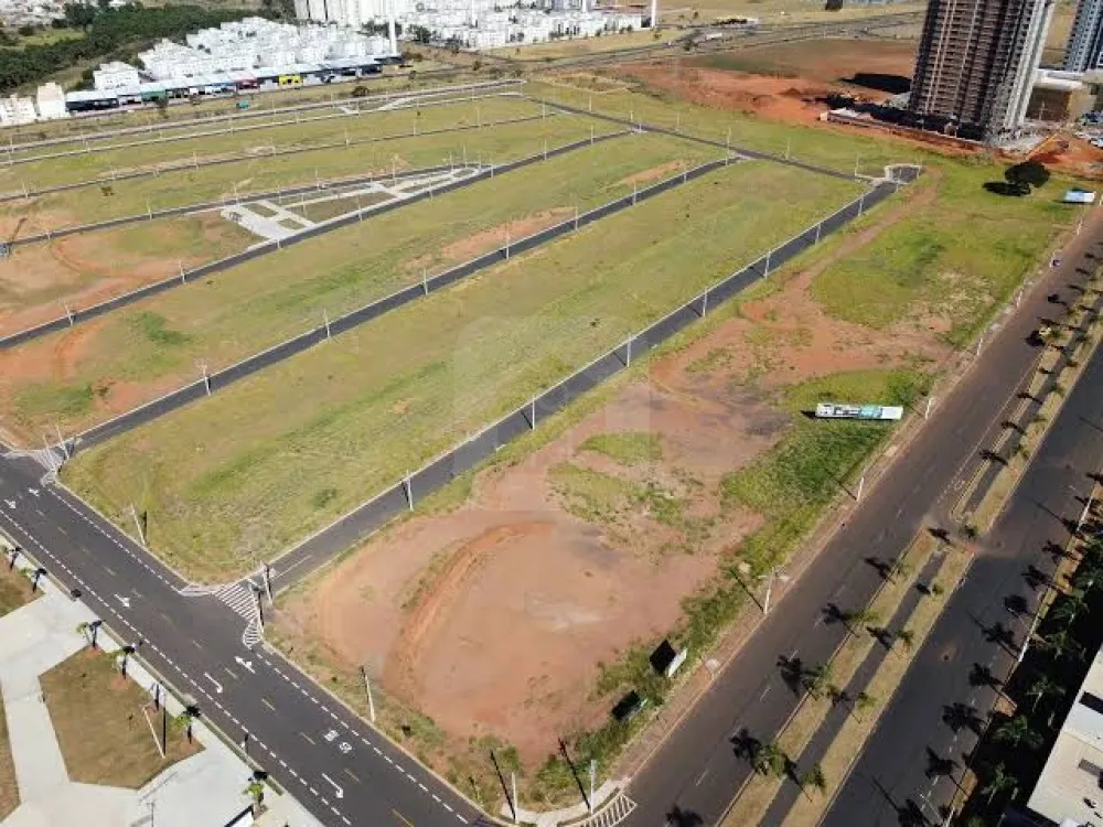 Comprar Terreno / Padr&atilde;o em Uberl&acirc;ndia R$ 460.000,00 - Foto 1