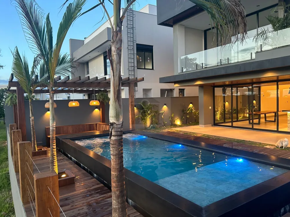 Comprar Casa / Condom&iacute;nio ou Loteamento Fechado em Uberl&acirc;ndia R$ 4.100.000,00 - Foto 11