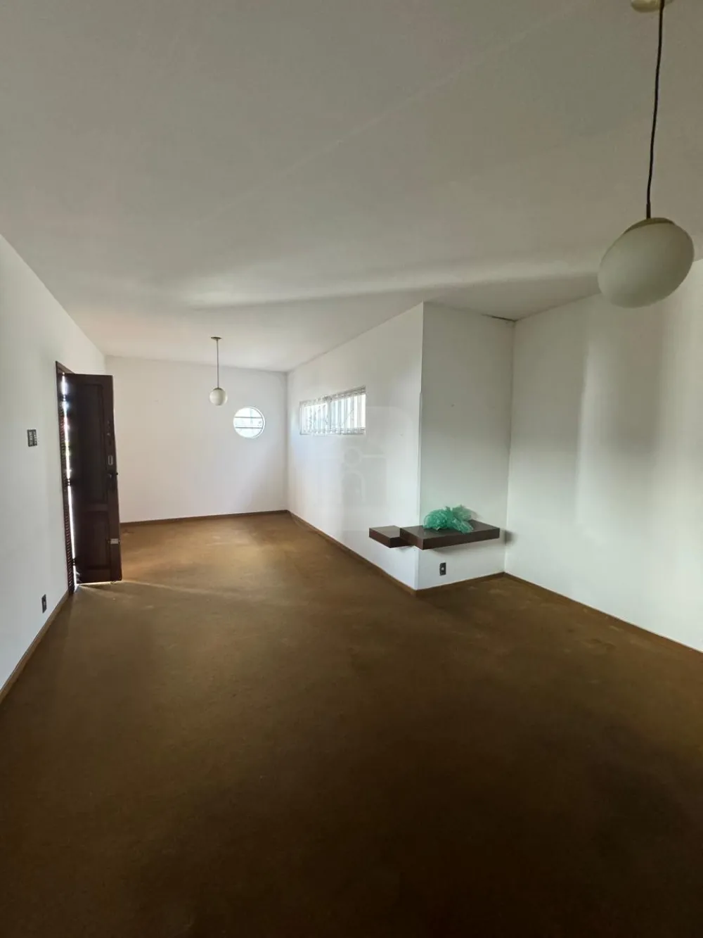 Comprar Casa / Padr&atilde;o em Araguari R$ 700.000,00 - Foto 2