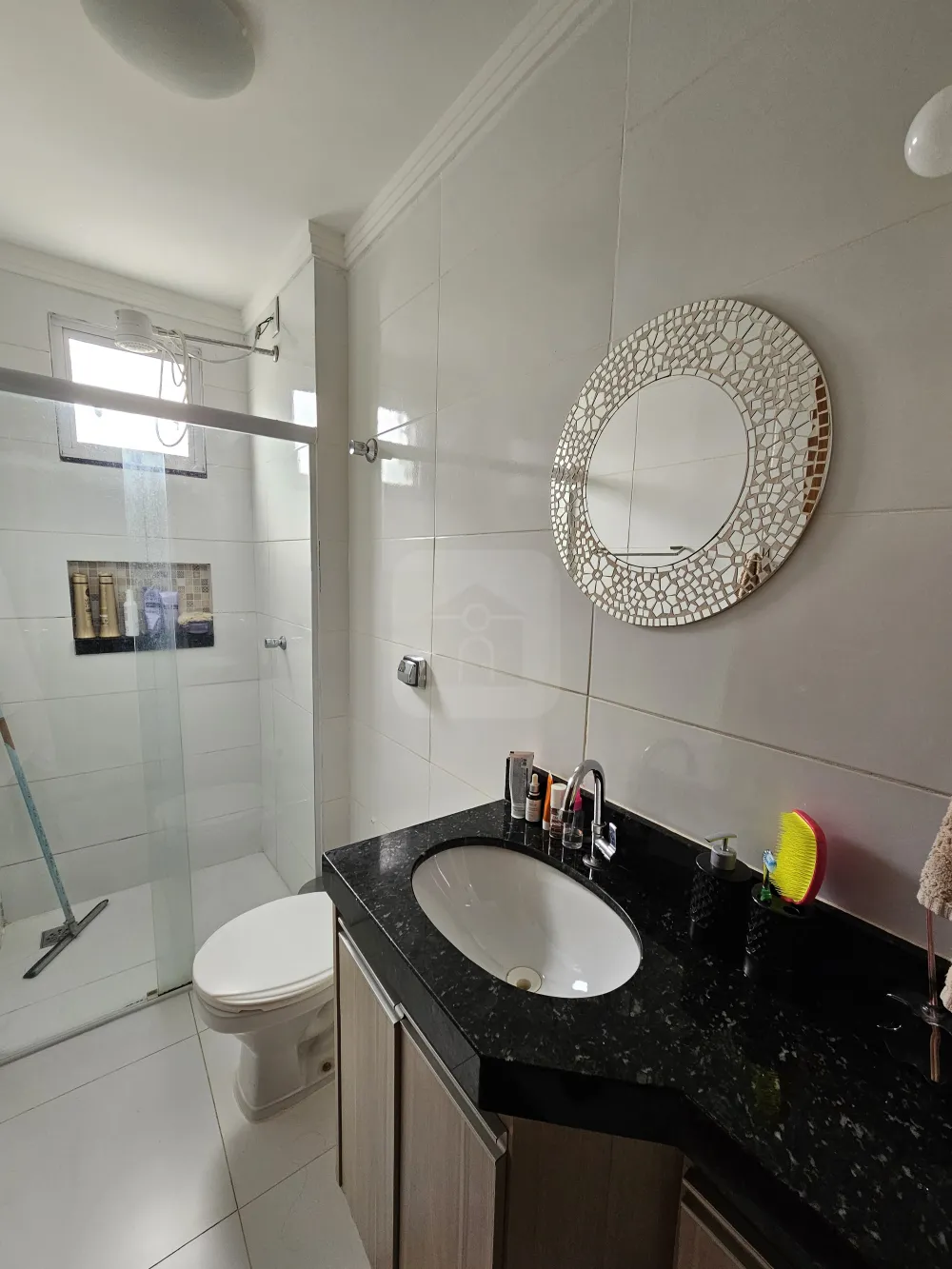 Alugar Apartamento / Padr&atilde;o em Uberl&acirc;ndia R$ 1.300,00 - Foto 5