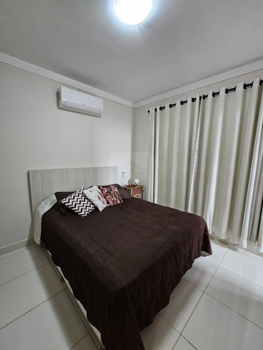 Alugar Apartamento / Padr&atilde;o em Uberl&acirc;ndia R$ 1.300,00 - Foto 8