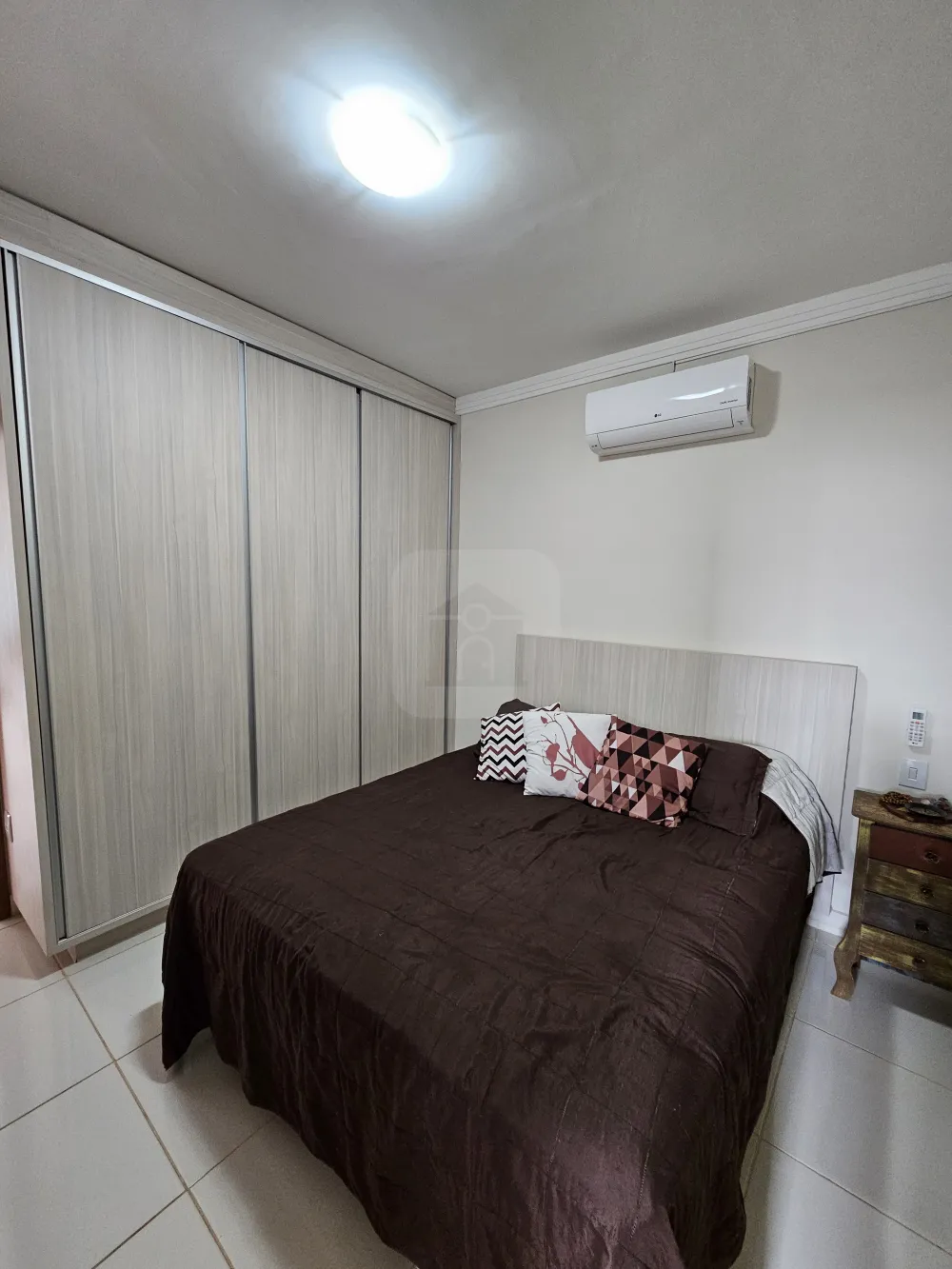 Alugar Apartamento / Padr&atilde;o em Uberl&acirc;ndia R$ 1.300,00 - Foto 7