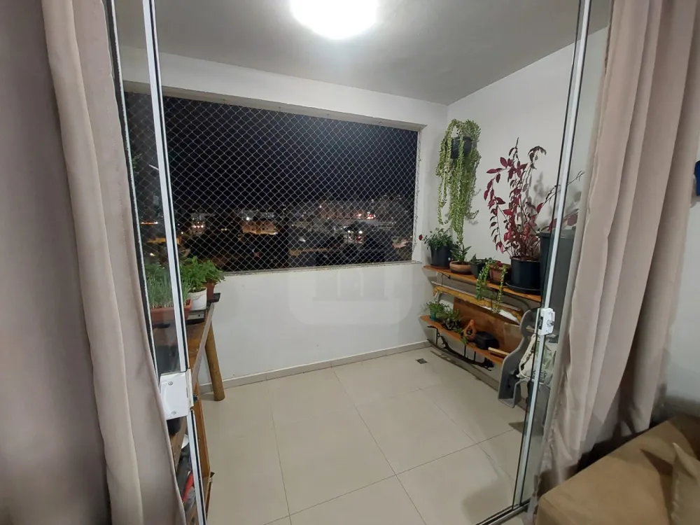Comprar Apartamento / Padr&atilde;o em Uberl&acirc;ndia R$ 210.000.000,00 - Foto 4