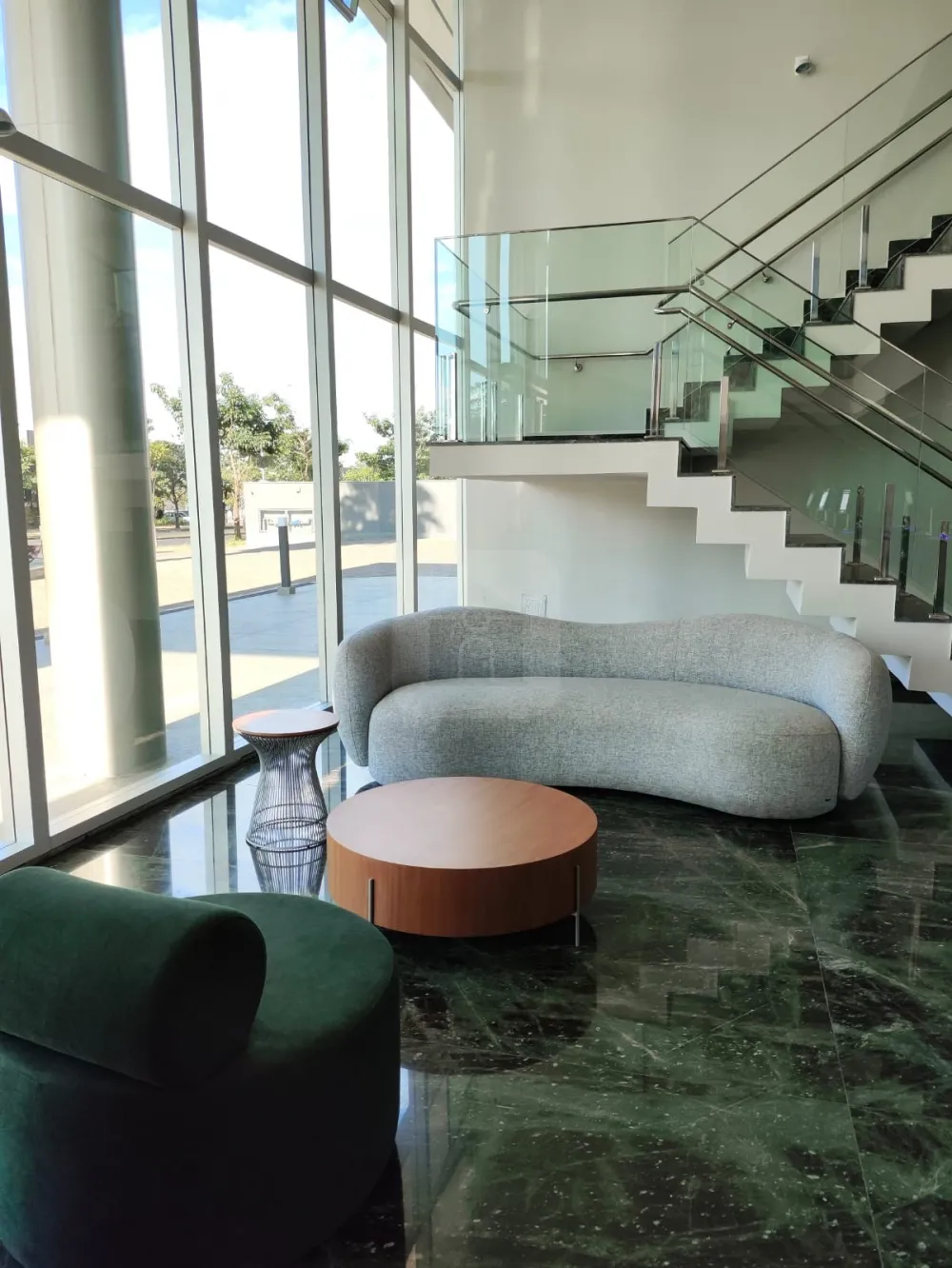 Comprar Comercial / Sala Comercial Condom&iacute;nio em Uberl&acirc;ndia R$ 335.000,00 - Foto 2