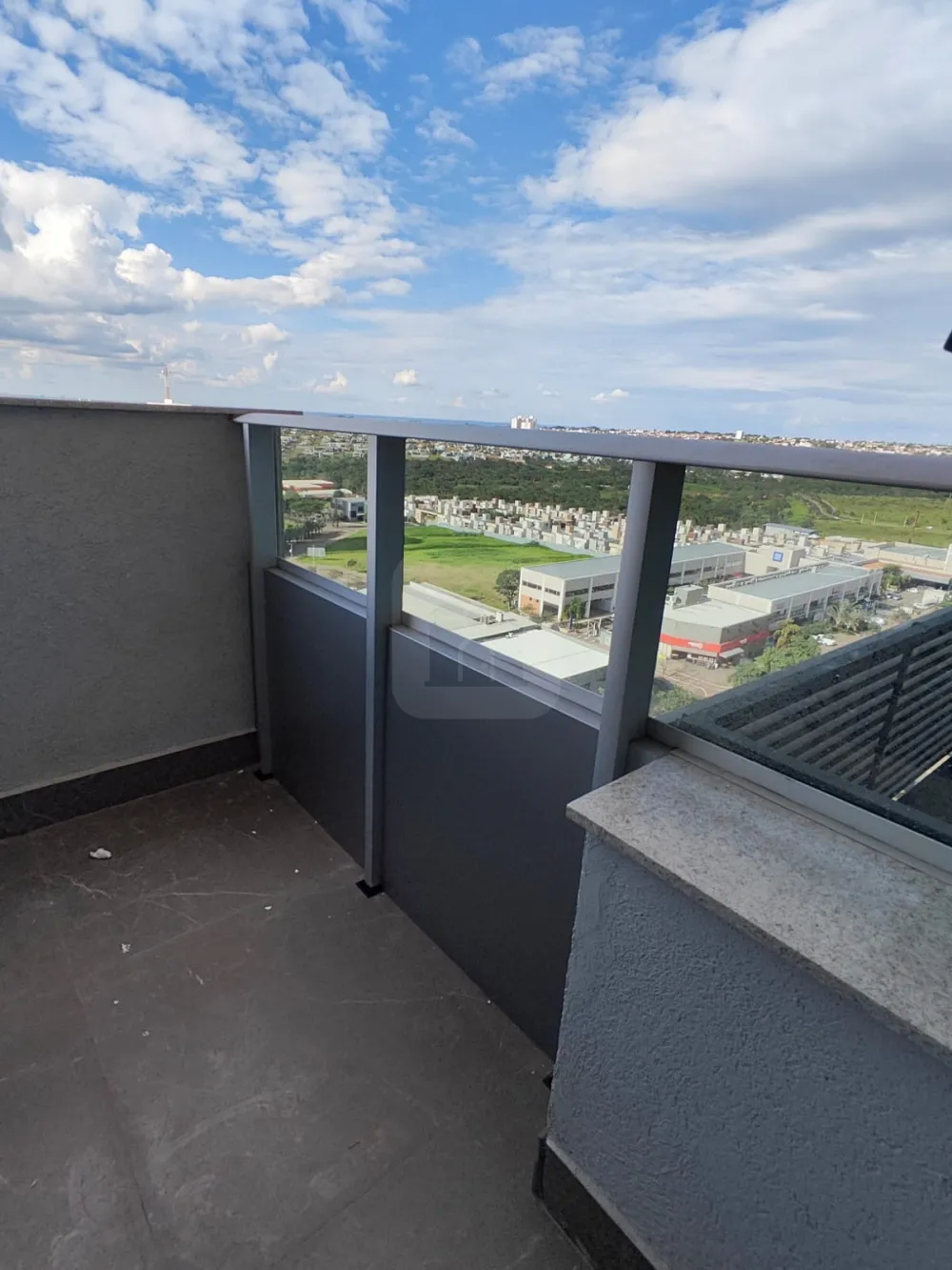 Comprar Comercial / Sala Comercial Condom&iacute;nio em Uberl&acirc;ndia R$ 335.000,00 - Foto 12